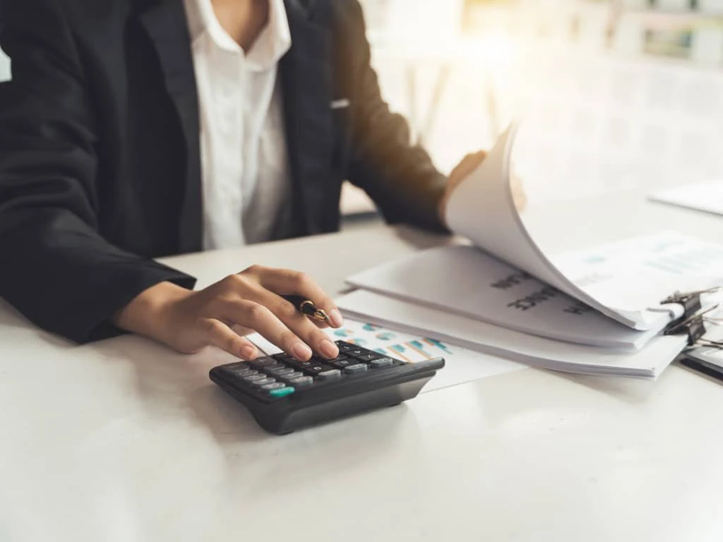 Tax Attorney Helping File Unfiled Tax Returns